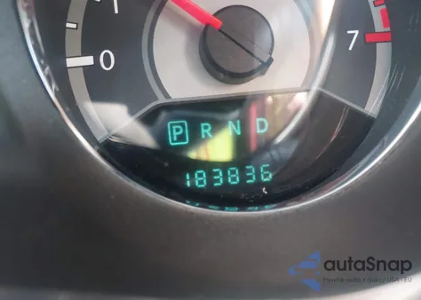 2013 Chrysler 200 Lx z USA, uszkodzony, nr VIN 1C3CCBAB7DN685577